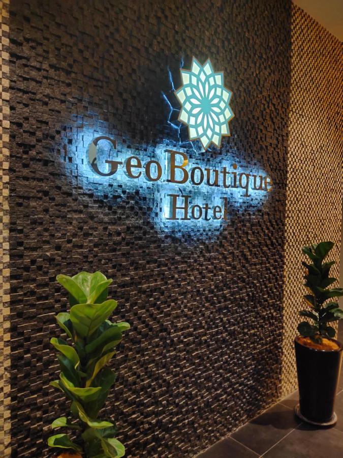 Geo Boutique Hotel - Seri Kembangan Exterior photo
